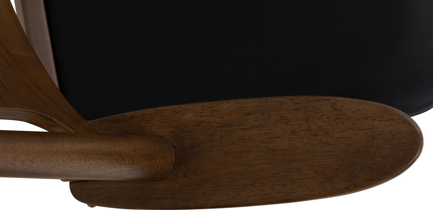 Camry Lounge Chair
