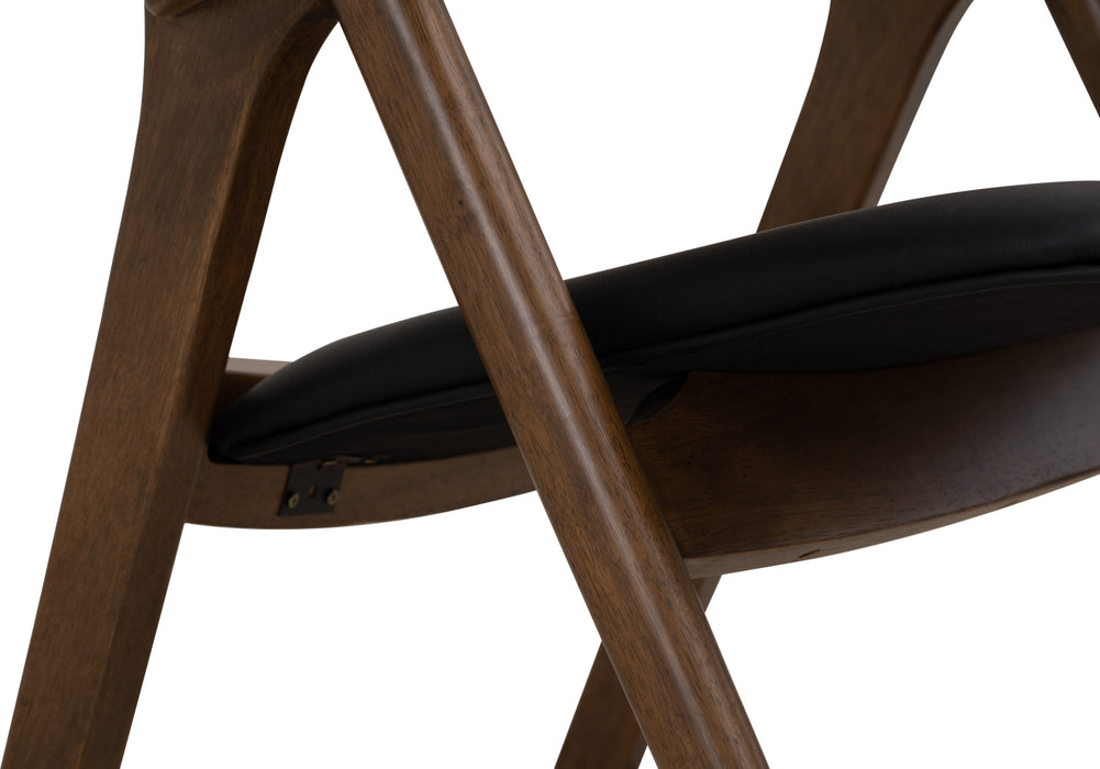 Camry Lounge Chair