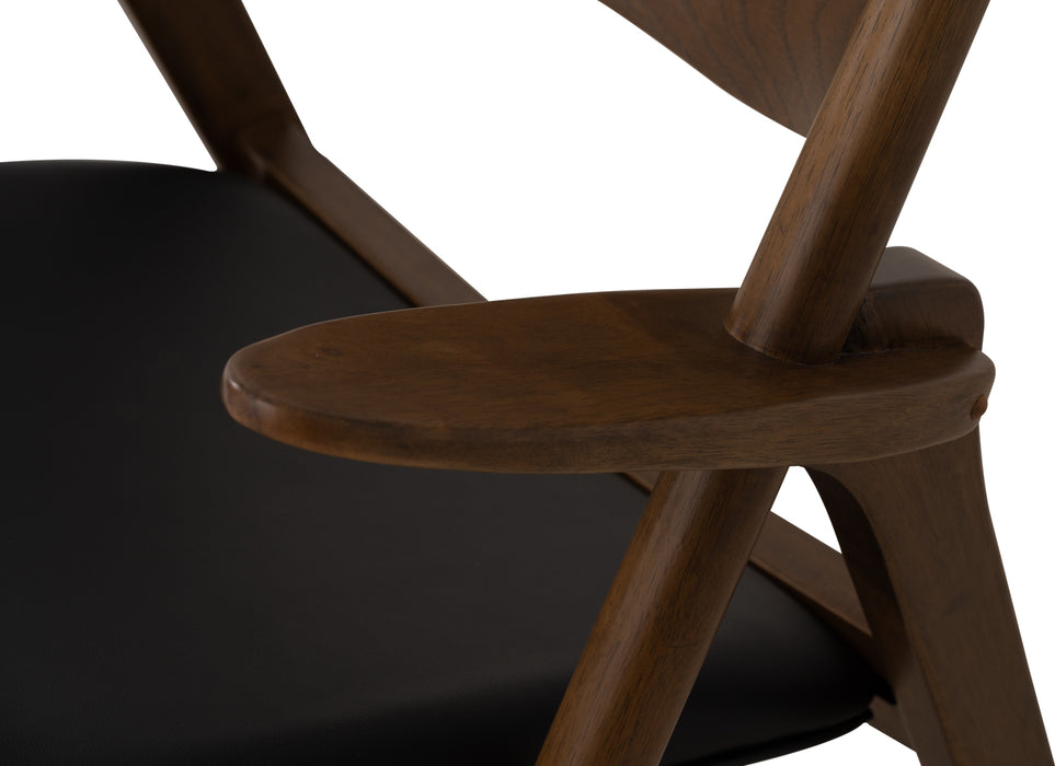 Camry Lounge Chair