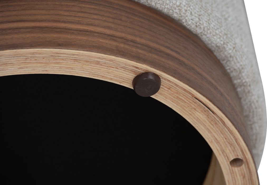 Auri Ottoman