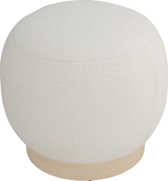 Stella Ottoman