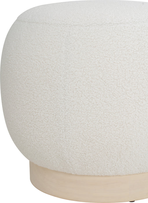 Stella Ottoman