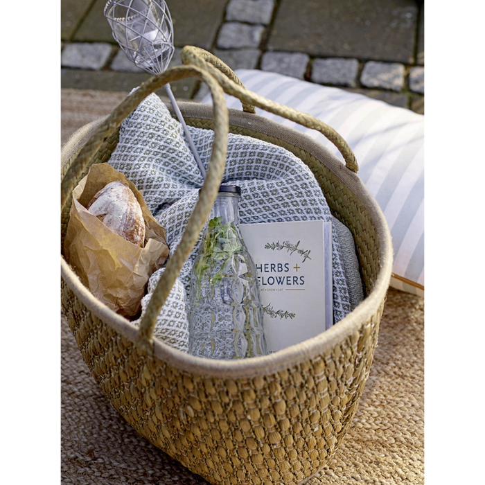 Seagrass Tote Basket With Handle